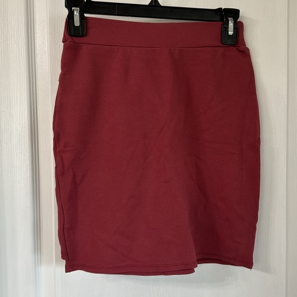 LULU’S FRONT TIE SKIRT SZ S - Picture 4 of 4